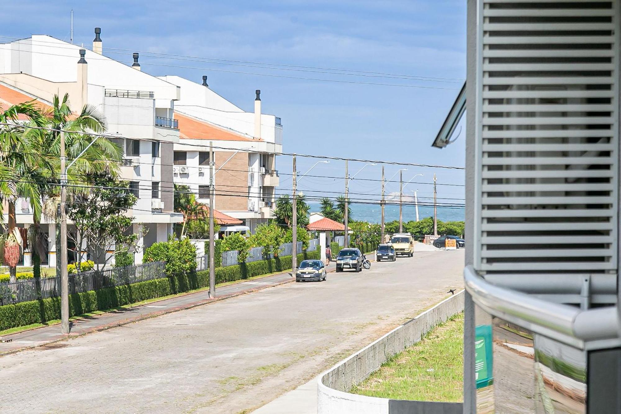Apartamento Wi-fi 500mb | Piscina | Churrasqueira #ia27 Florianopolis